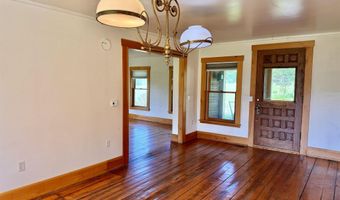 19 Hartley Rd, Barre, VT 05641