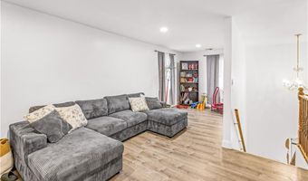 14 S Fairview St, Johnston, RI 02919