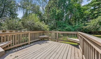 8201 HECTIC HILL Ln, Rockville, MD 20854