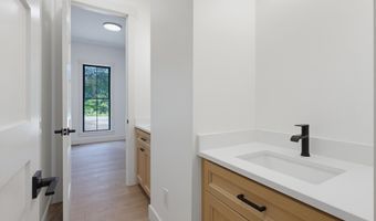 713 Province Rd, Belmont, NH 03220