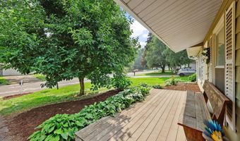 5406 Big Bow Rd, Fitchburg, WI 53711
