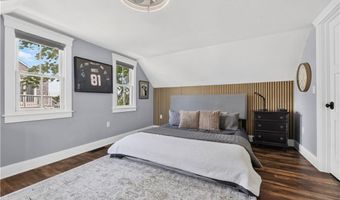 9 Dudley Dr, Narragansett, RI 02882