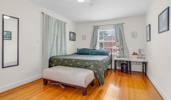 384 Snow Hill St, Ayden, NC 28513