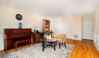 8 Alden Dr 8, Berlin, MA 01503