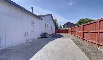 625 NW 18TH St, Battle Ground, WA 98604