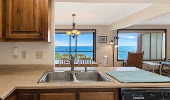 17744 N HIGHWAY 101 B204, Brookings, OR 97415