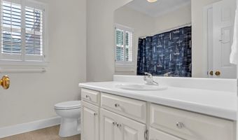 2008 Cameron Dr, Albany, GA 31721