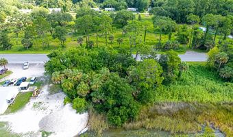 590 Hwy 98, Apalachicola, FL 32320