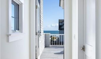 808 W Beach Rd, Charlestown, RI 02813