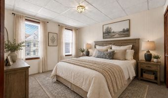 38 W 43RD St, Bayonne, NJ 07002