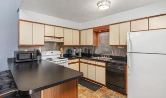 452- B SPITZ LANE B, Basye, VA 22810