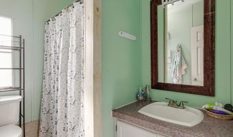 2 STOREY Ave, Belen, NM 87002