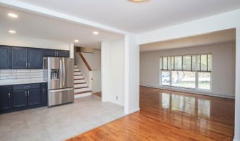 881 Asbury Rd, Anderson Twp., OH 45255