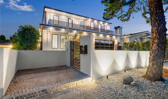 16728 Morrison St, Encino, CA 91436