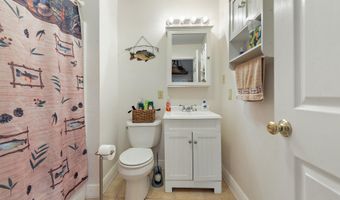 10052 New Mexico St, Bay St. Louis, MS 39520