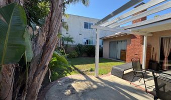 2160 236th St, Torrance, CA 90501
