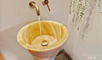 1155 E Victory Rd, Boise, ID 83706