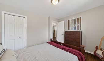 615 SUN VALLEY Dr, Cheyenne, WY 82001