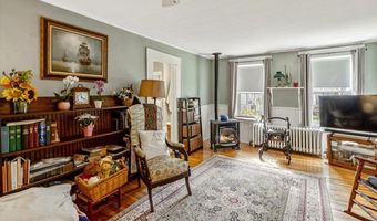 221 S Main St, Cambridge, VT 05444