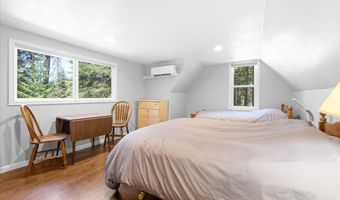 6000 E Hyatt Lake Rd 5, Ashland, OR 97520