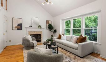 310 Somerlane Pl, Avondale Estates, GA 30002