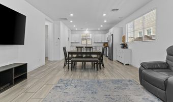 1092 E NEWLAND Dr, Chandler, AZ 85286
