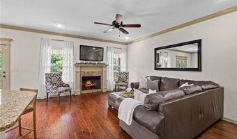 25 Halifax Ln, Bella Vista, AR 72714