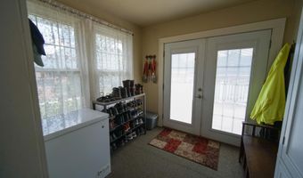 1004 2nd Ave, Ackley, IA 50601