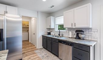 507 Braithwaite St B, Bentonville, AR 72712