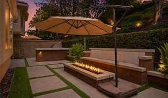 12 Chickadee Ln, Aliso Viejo, CA 92656