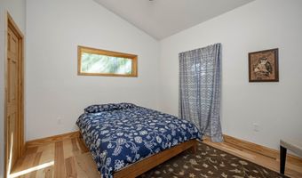 3786 Shoemaker Rdg, Beattyville, KY 41311