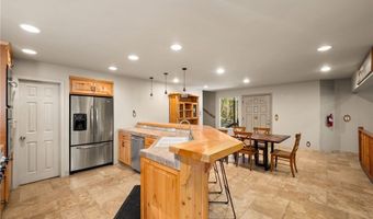 28657 Shenandoah Dr, Lake Arrowhead, CA 92352