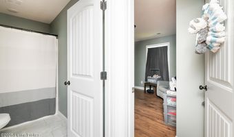 121 Shallow Springs Ct, Bardstown, KY 40004