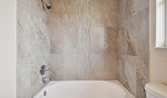 5222 CLOVER MIST Dr, Apollo Beach, FL 33572