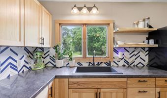 5209 S County Road D, Afton, WI 53501