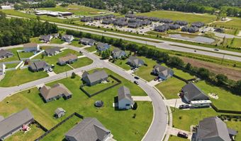 4400 Bristlecone Dr, Ayden, NC 28513