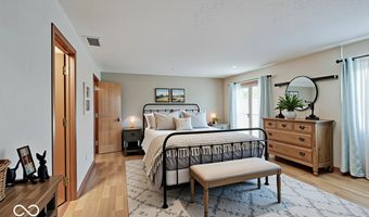 8459 Seattle Slew Ln, Indianapolis, IN 46217