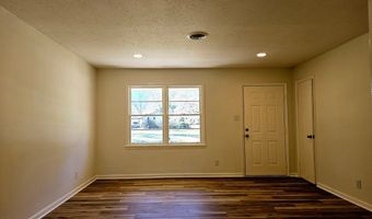802 Colquitt Cir, Albany, GA 31707