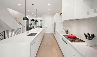 44645 DANVERS Ter, Ashburn, VA 20147