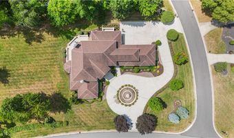 460 Berwick Cir, Aurora, OH 44202