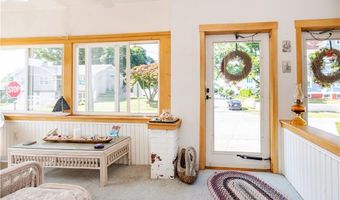 113 Beckwith St, Cranston, RI 02910