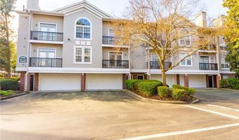 4244 RIVER GREEN Dr 108, Atlanta, GA 30327