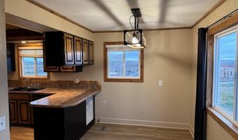 2932 S Arthur St, American Falls, ID 83211