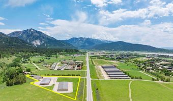 1300 US-26, Alpine, WY 83128