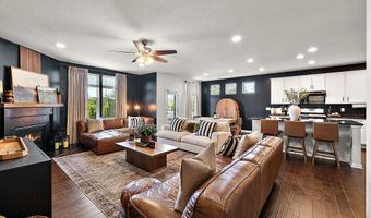 704 Groveland Cir, Ann Arbor, MI 48108