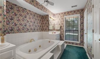 3820 Newberry Ln, Alma, AR 72921