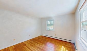 8 Clough St, Bow, NH 03304