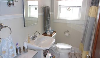 1247 Sunset Dr, Asheboro, NC 27205