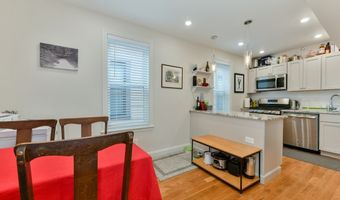 230 Saratoga St 3, Boston, MA 02128