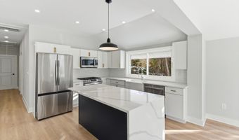 630 E Bay Ave, Barnegat, NJ 08005